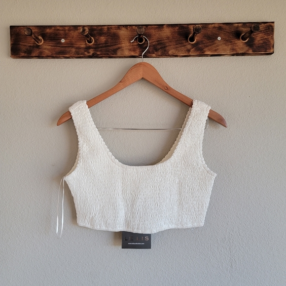 Le Lis Tops - Le Lis Brallete Top